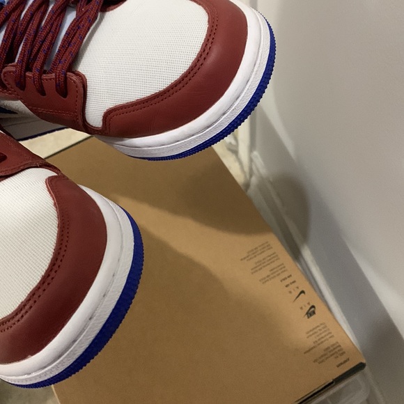 Air Jordan 1 zoom comfort in red stone - Picture 7 of 7
